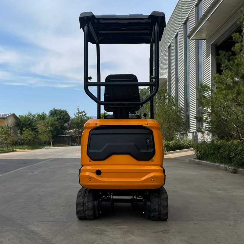 Мини-экскаватор