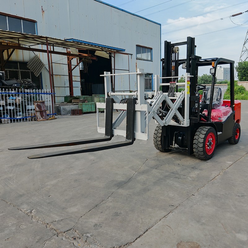 Ножничный погрузчик