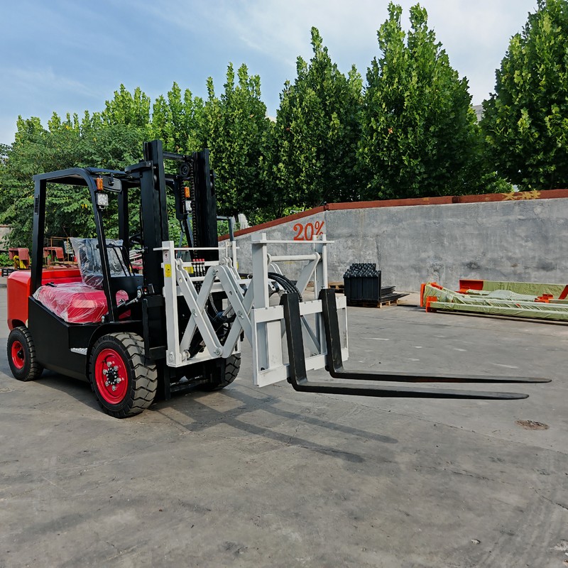 Ножничный погрузчик