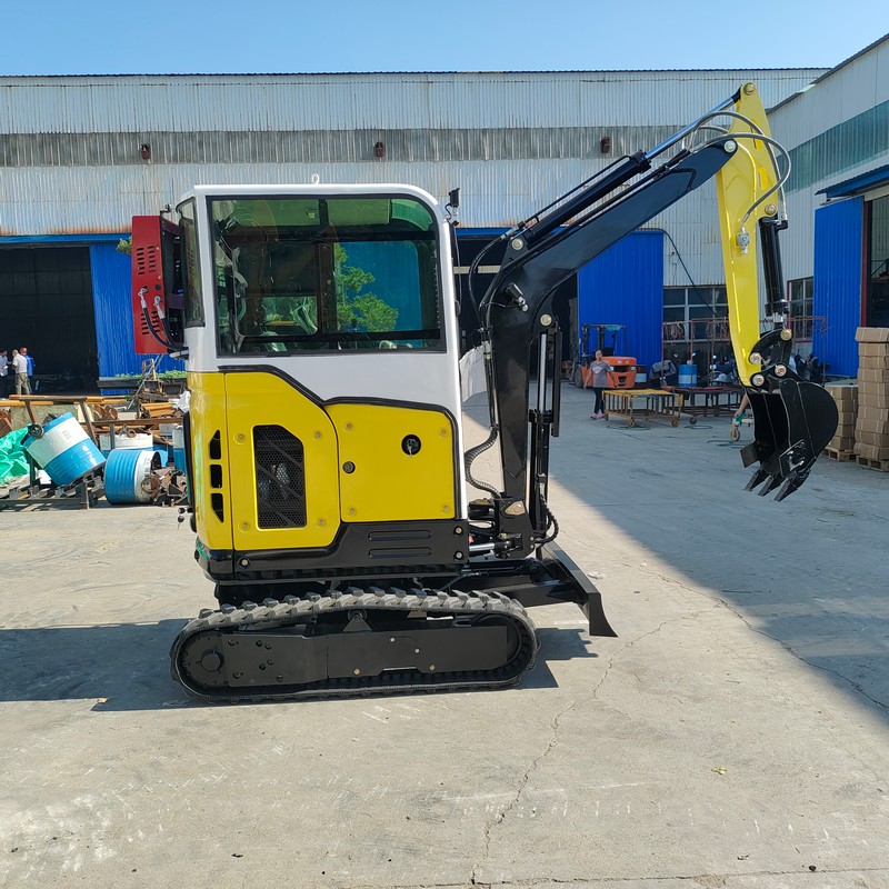 2,5-тонный экскаватор