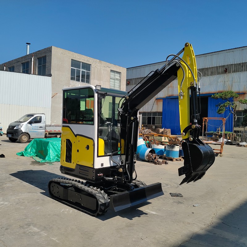 2,5-тонный экскаватор