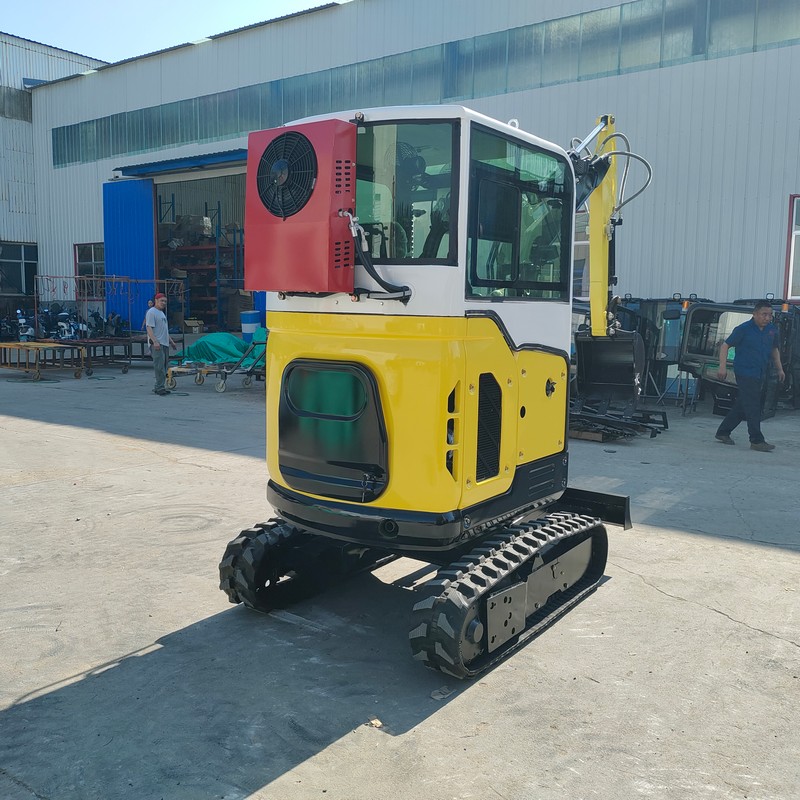 2,5-тонный экскаватор