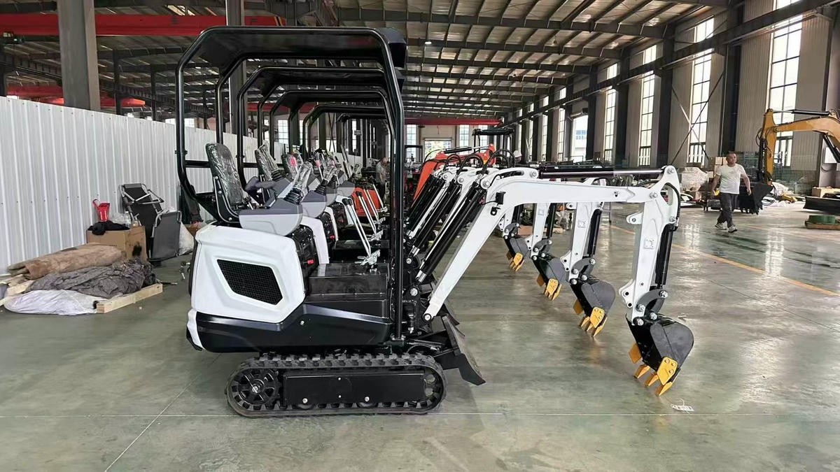 1-тонный экскаватор