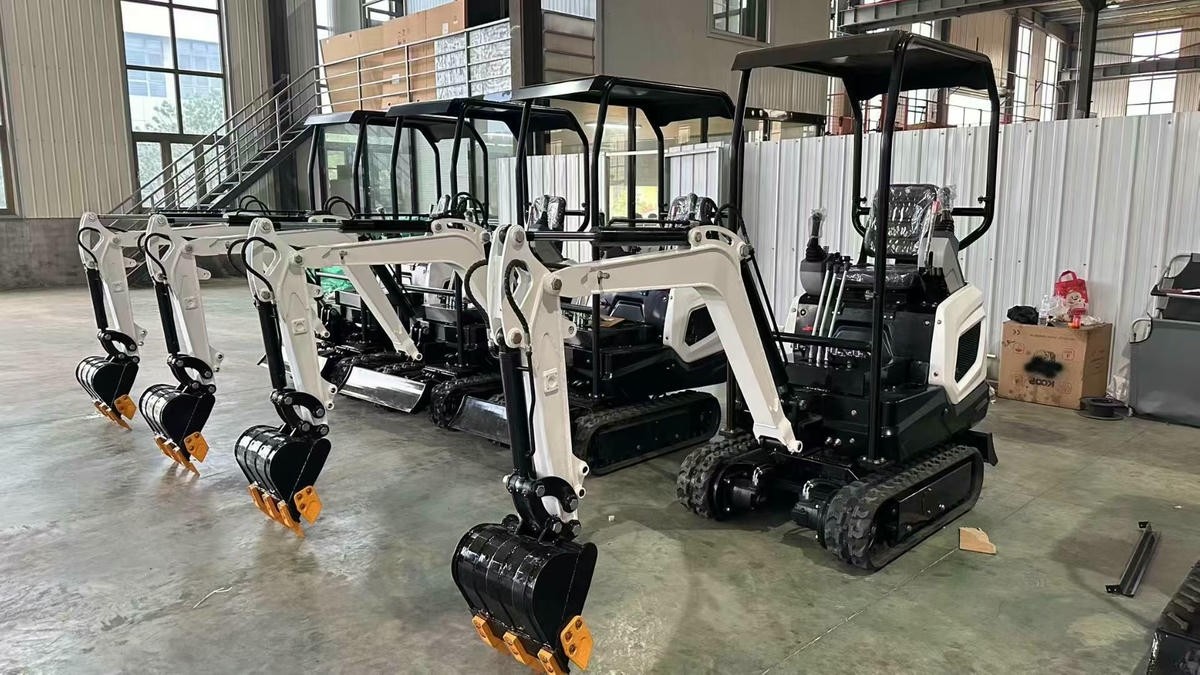 1-тонный экскаватор