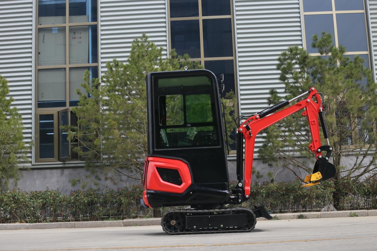 1-тонный экскаватор