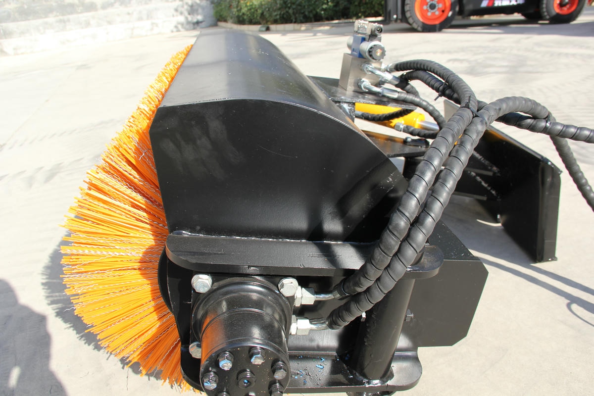 Снегоуборочная машина