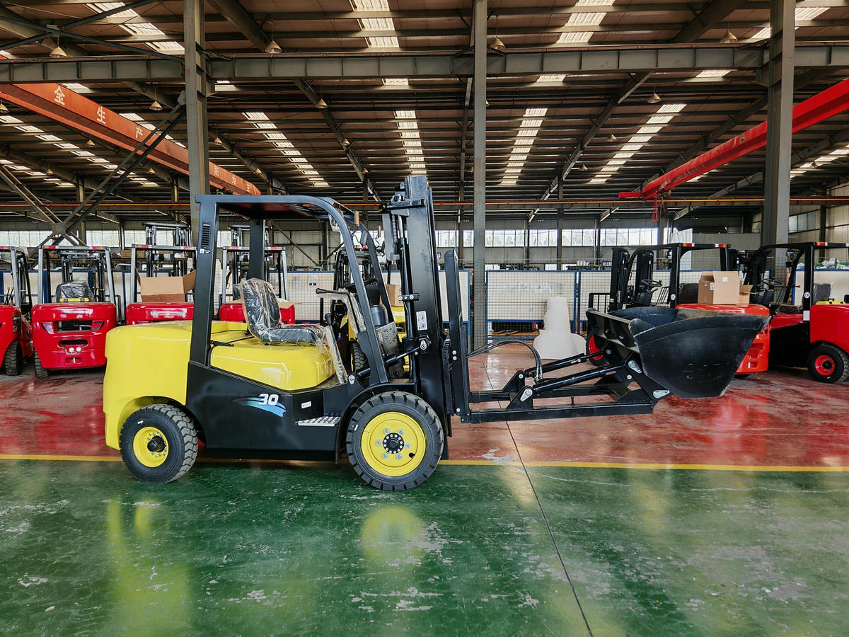 вилочный погрузчик